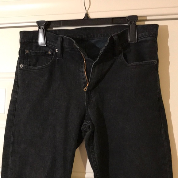 Men’s Black Levi’s with; lightly worn. - Picture 2 of 5